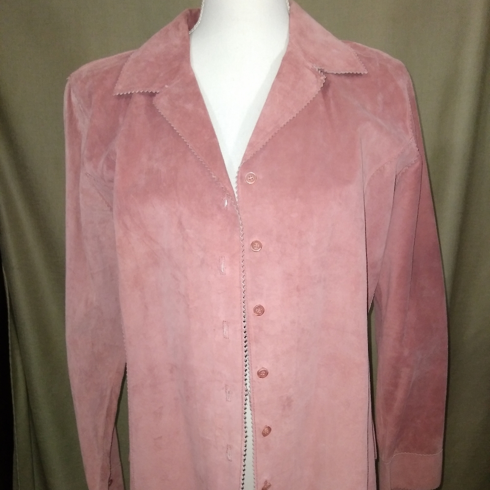Brandon Thomas pink suede shirt
